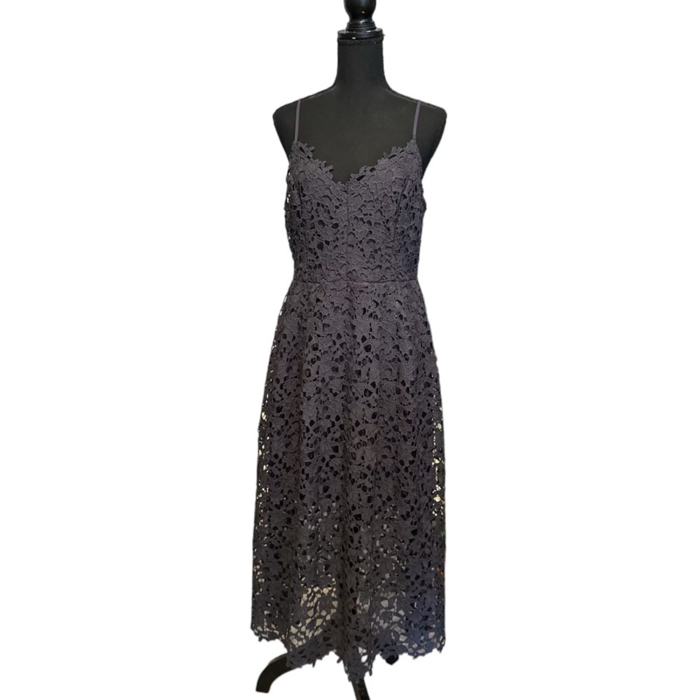 ASTR LACE A LINE MIDI DRESS